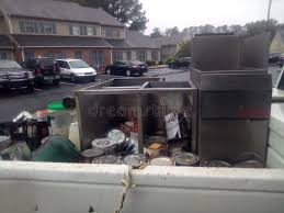 Best Yard Waste Removal  in Downers Grove, IL